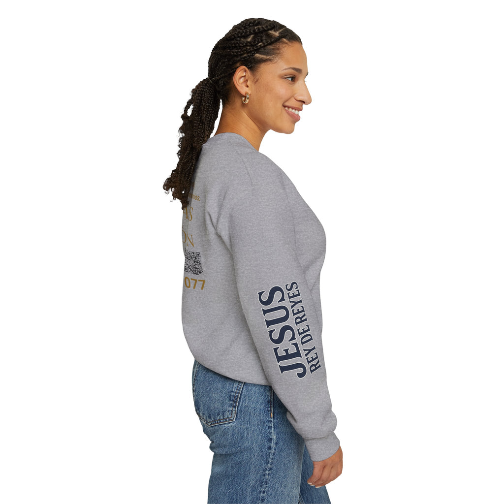 Christian Jesus Is Lord Crewneck Sweatshirt — "¿Necesitas Libertad / Liberación?" Spiritual Outreach Design