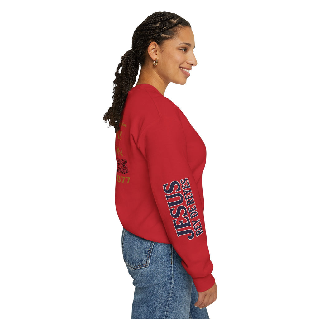 Christian Jesus Is Lord Crewneck Sweatshirt — "¿Necesitas Libertad / Liberación?" Spiritual Outreach Design
