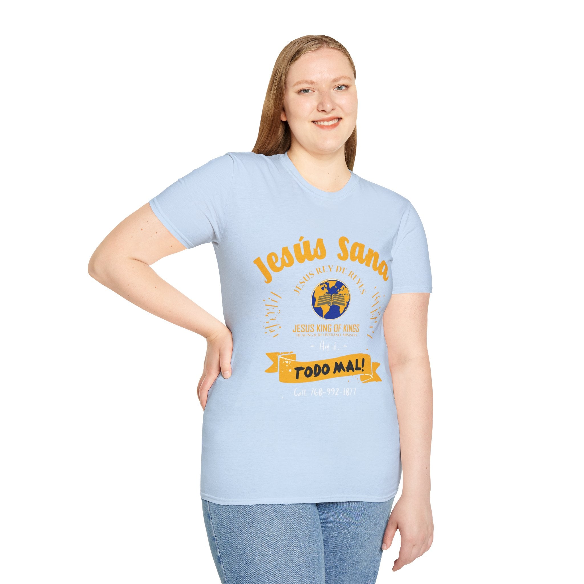 Jesús Sana Todo Mal T-Shirt — Spanish Christian Faith Tee (Jesus King of Kings)