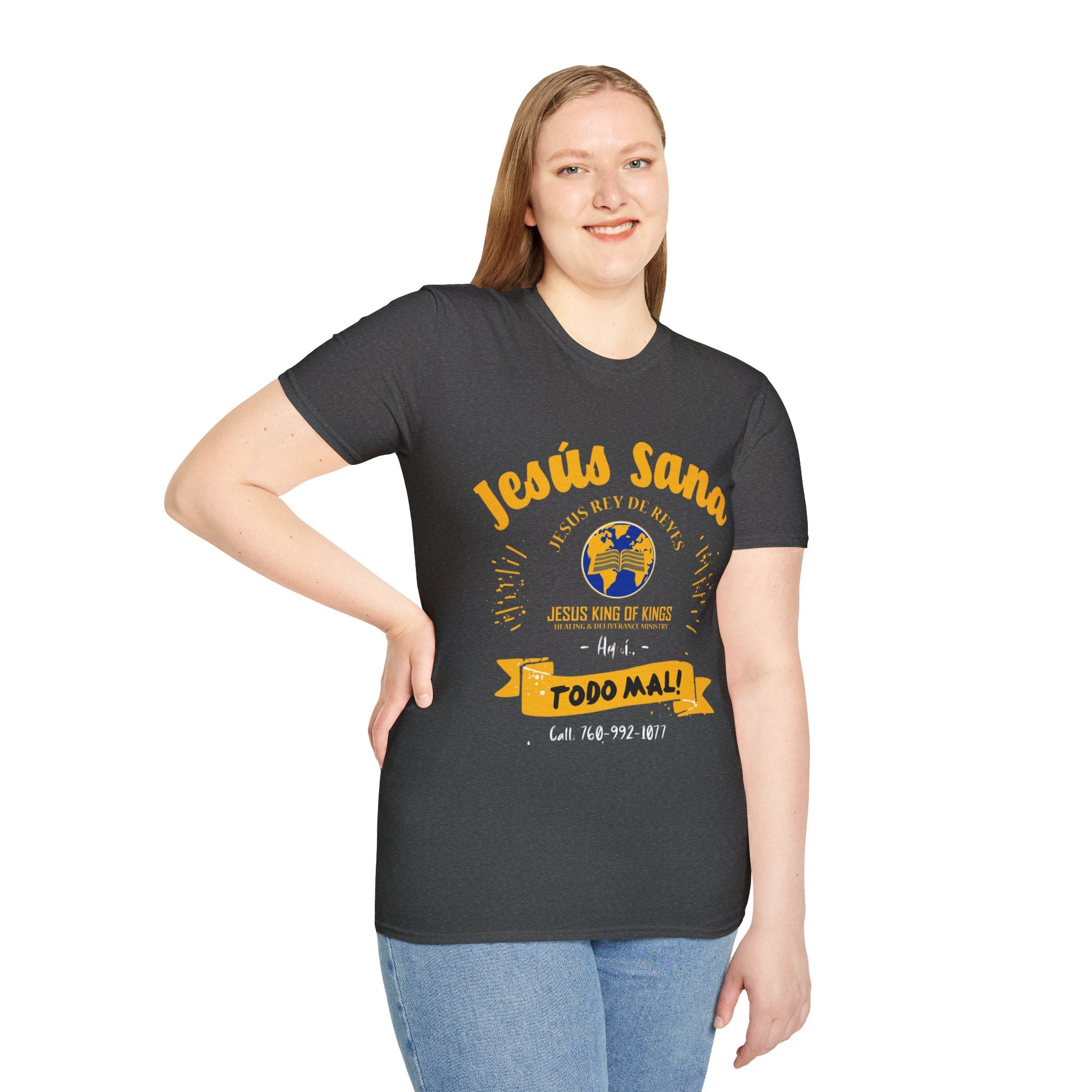 Jesús Sana Todo Mal T-Shirt — Spanish Christian Faith Tee (Jesus King of Kings)
