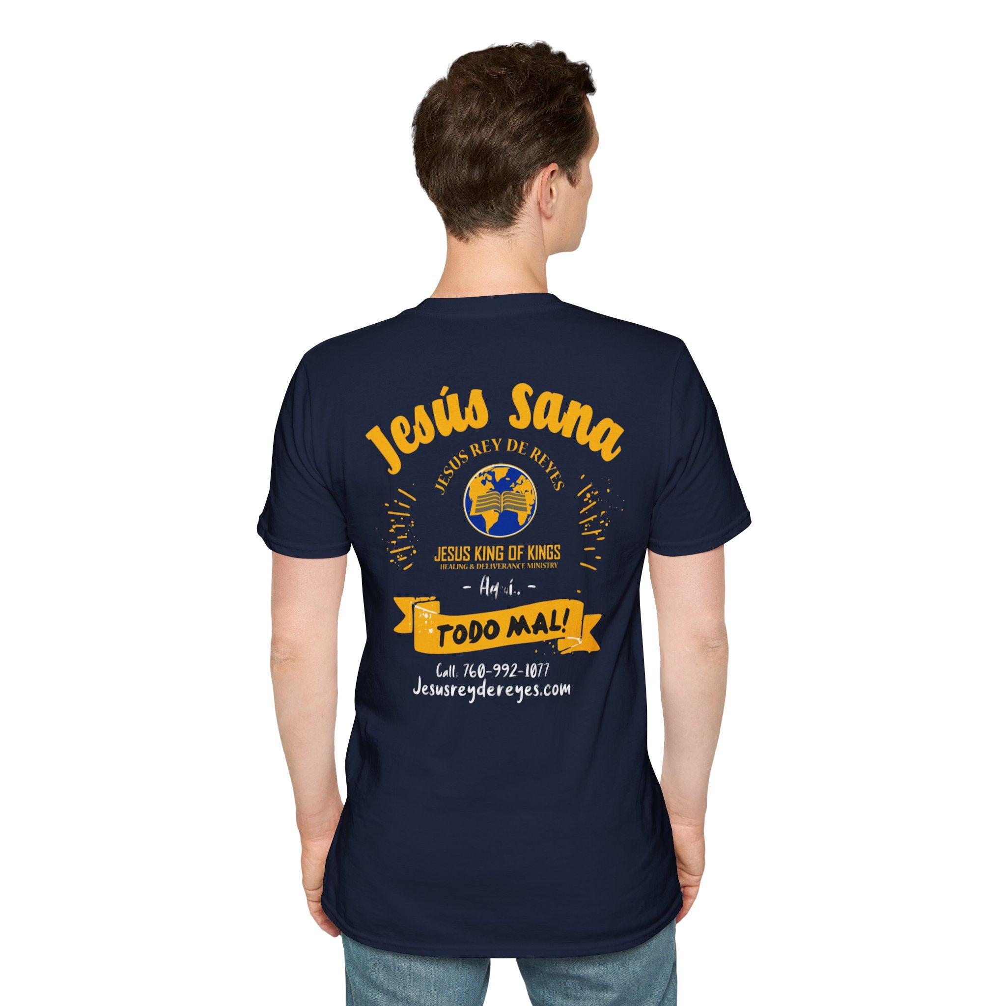 Jesús Sana Todo Mal T-Shirt — Spanish Christian Faith Tee (Jesus King of Kings)
