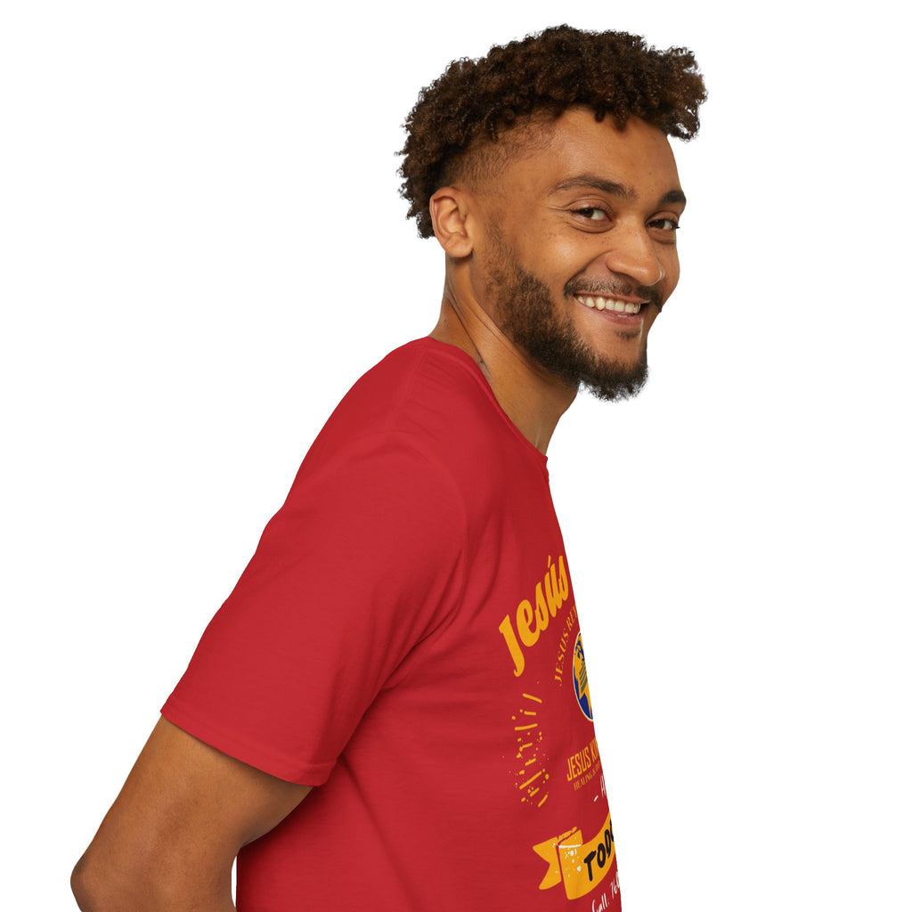Jesús Sana Todo Mal T-Shirt — Spanish Christian Faith Tee (Jesus King of Kings)