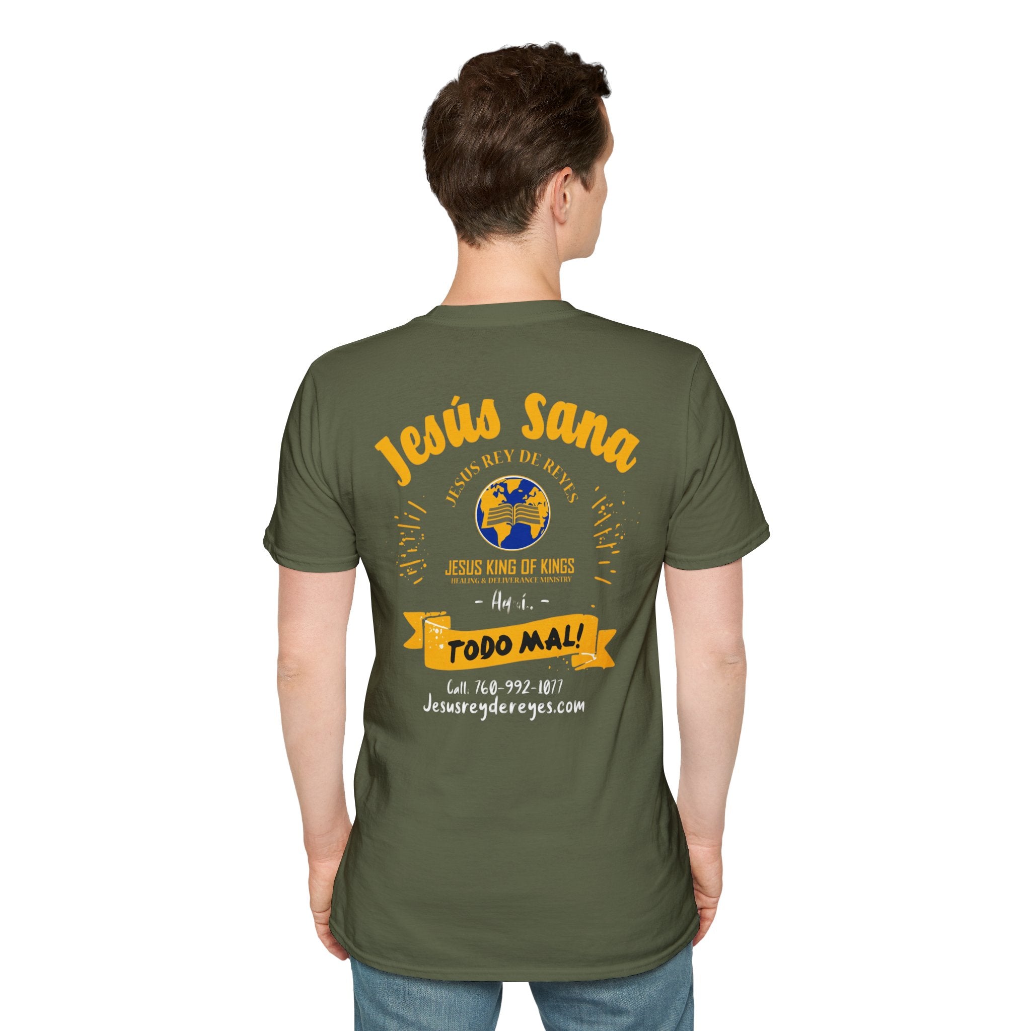 Jesús Sana Todo Mal T-Shirt — Spanish Christian Faith Tee (Jesus King of Kings)