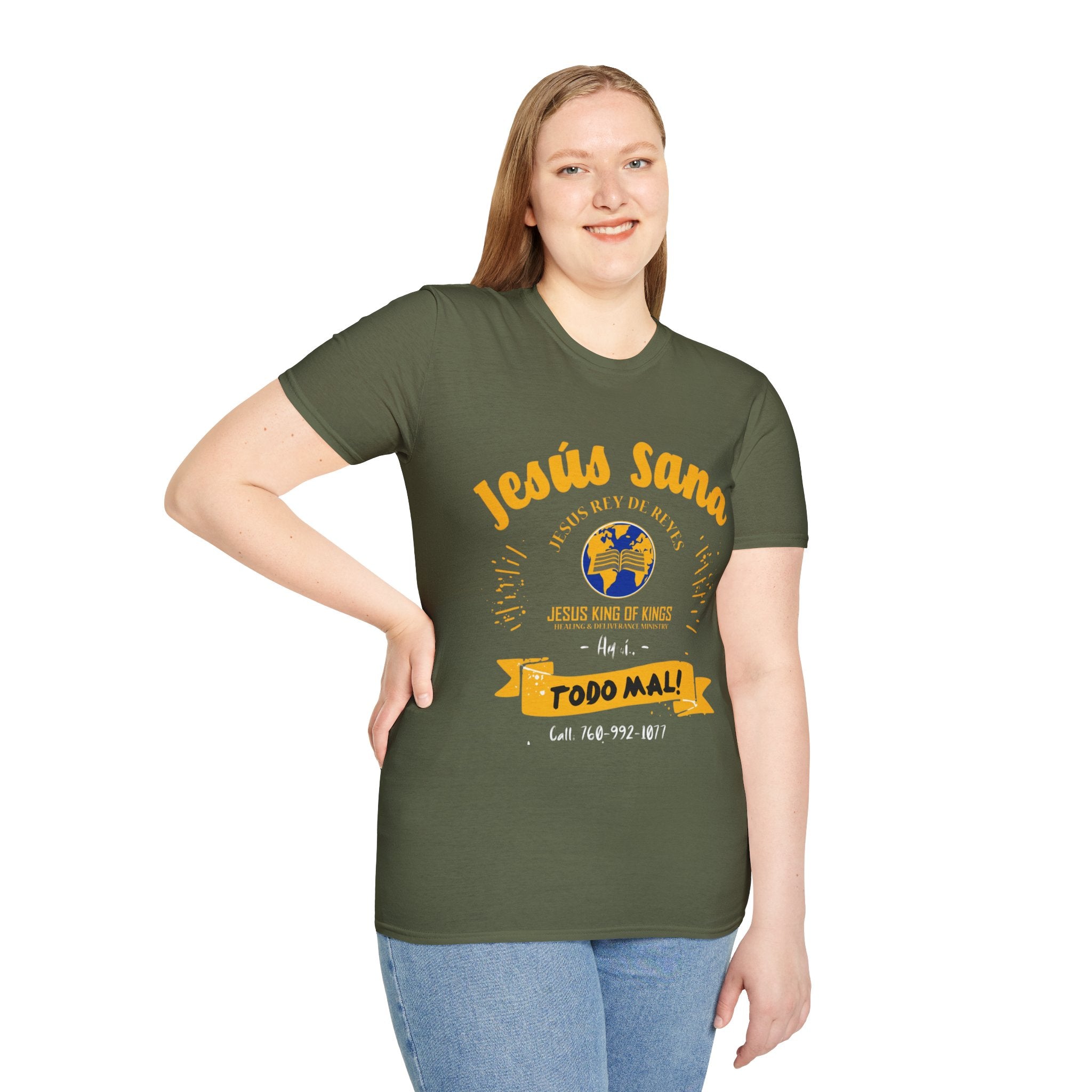 Jesús Sana Todo Mal T-Shirt — Spanish Christian Faith Tee (Jesus King of Kings)