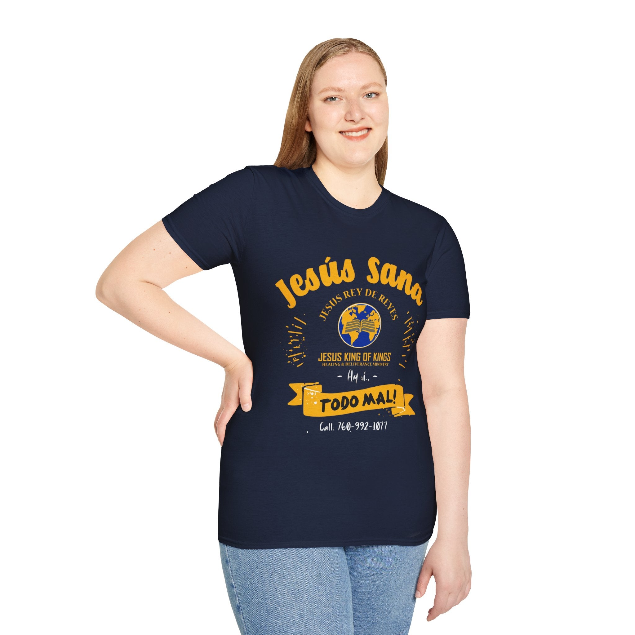 Jesús Sana Todo Mal T-Shirt — Spanish Christian Faith Tee (Jesus King of Kings)