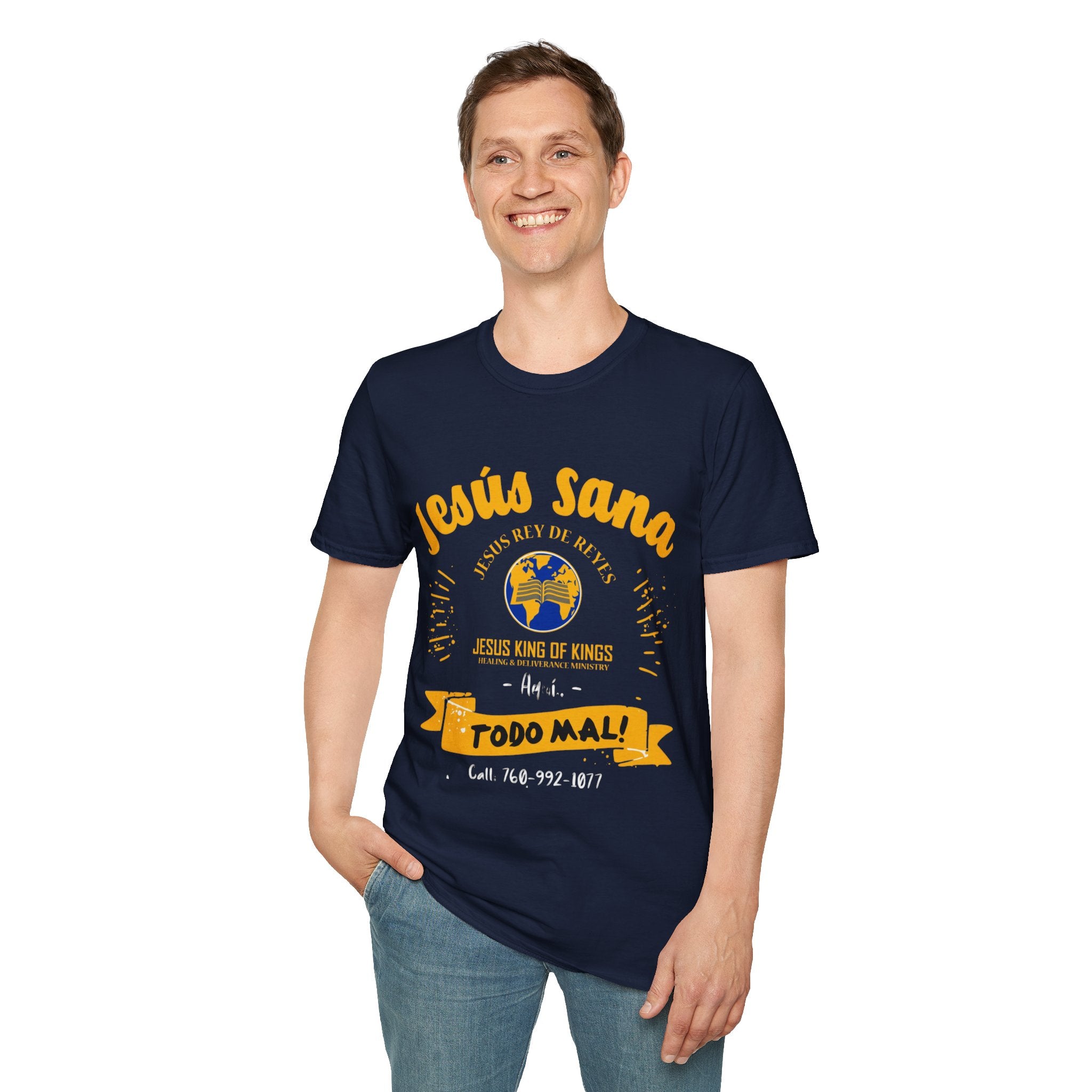 Jesús Sana Todo Mal T-Shirt — Spanish Christian Faith Tee (Jesus King of Kings)
