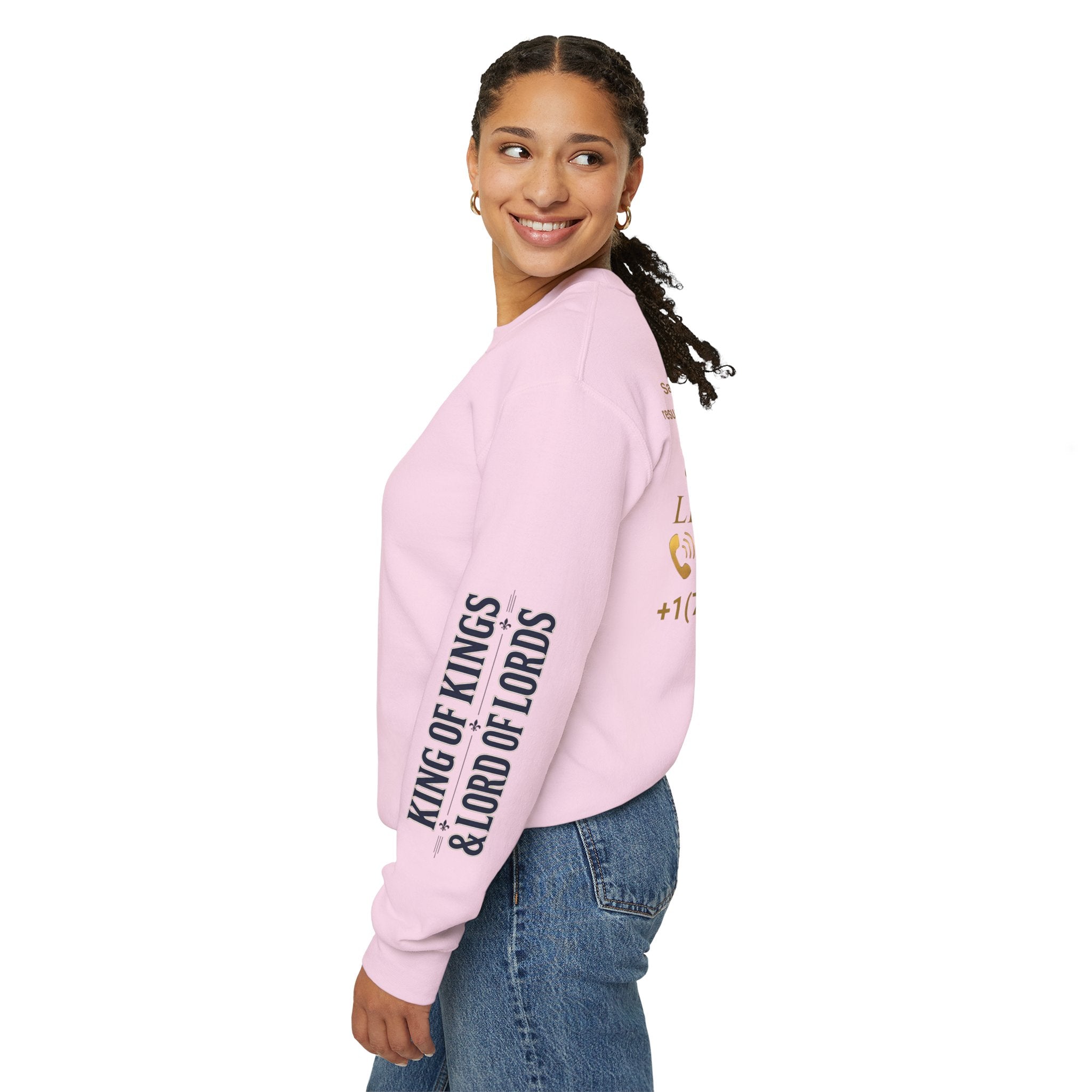 Christian Jesus Is Lord Crewneck Sweatshirt — "¿Necesitas Libertad / Liberación?" Spiritual Outreach Design